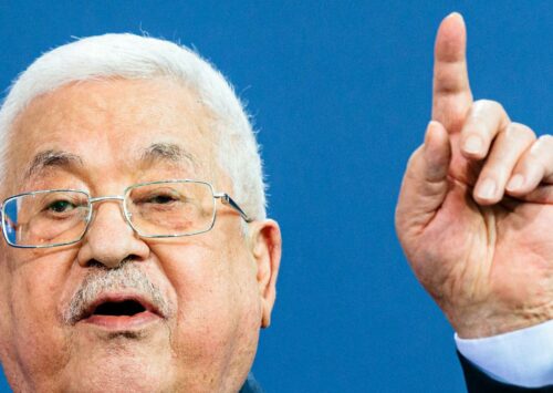 Antisemitismus von Palästinenserpräsident Abbas: Wo bleibt die Empörung von höchster Stelle in Berlin? – Mahmud Abbas, Präsident der Palästinensischen Autonomiebehörde, beleidigt und schmäht Juden. Das darf ihm keiner durchgehen lassen. Die FDP hat da eine Idee. | Tagesspiegel